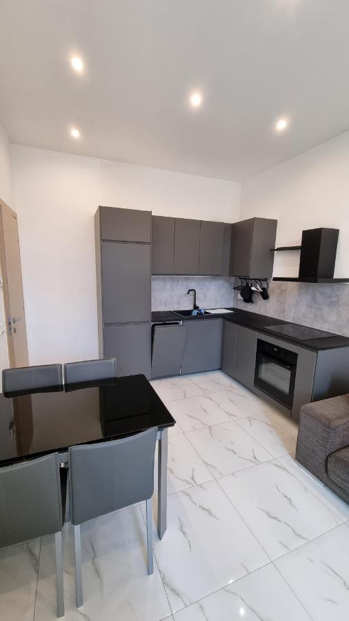 Casa Ariane Apartment Ventimiglia Ngoại thất bức ảnh