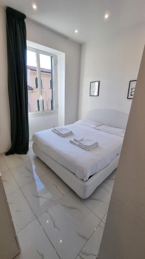 Casa Ariane Apartment Ventimiglia Ngoại thất bức ảnh